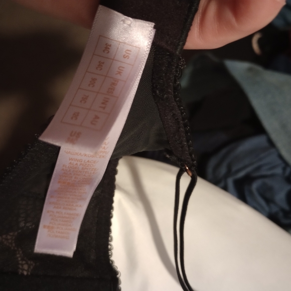 Floral Glow Unlined Lace Bra Savage x Fenty 34c - Picture 4 of 4